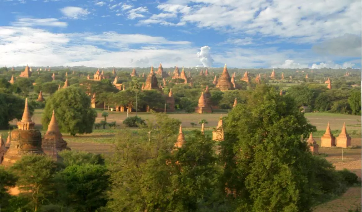 Glanzlichter Myanmars: Rundreise durch das Goldene Land