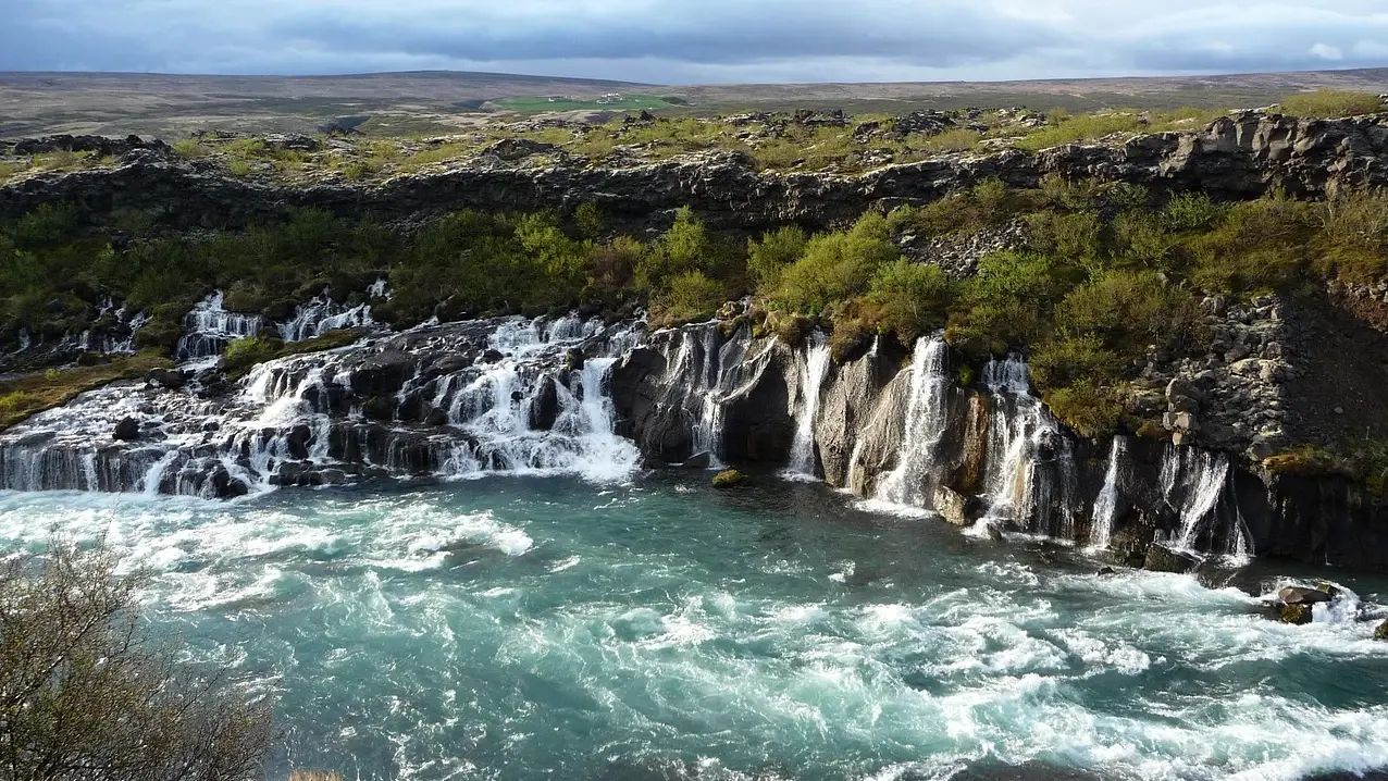 Hraunfossar Island