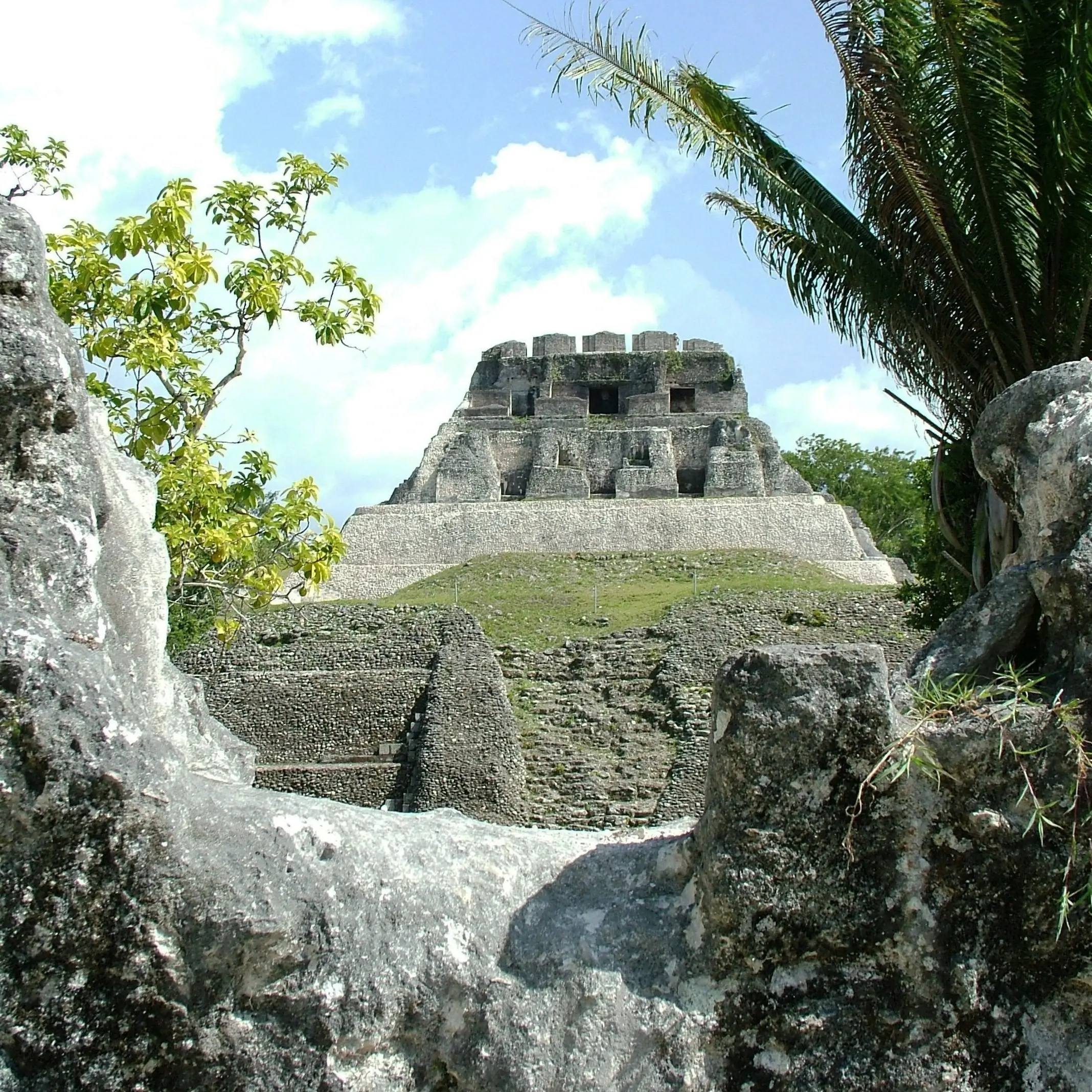 Xunantunich Belize